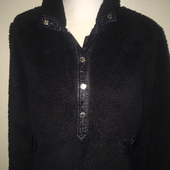 Black Calvin Klein pullover - Picture 3 of 4